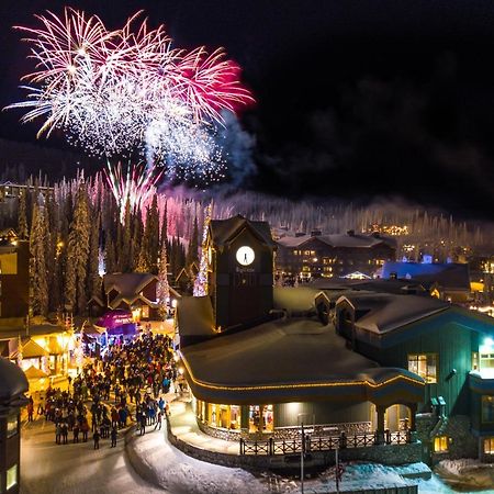 Chateau Big White Esterno foto