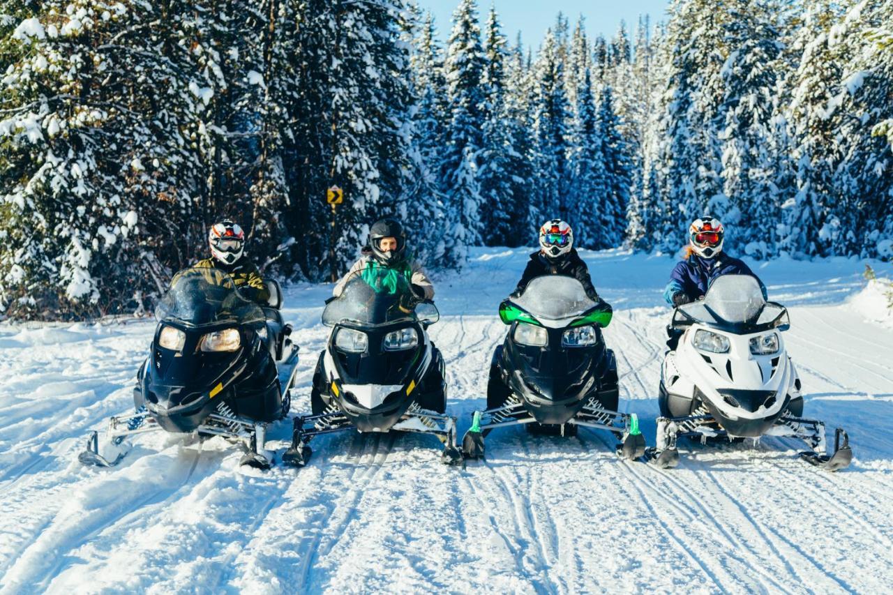 Chateau Big White Esterno foto